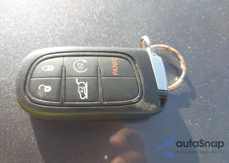 2019 Jeep Cherokee Latitude Plus Fwd z USA, uszkodzony, nr VIN 1C4PJLLX5KD143351